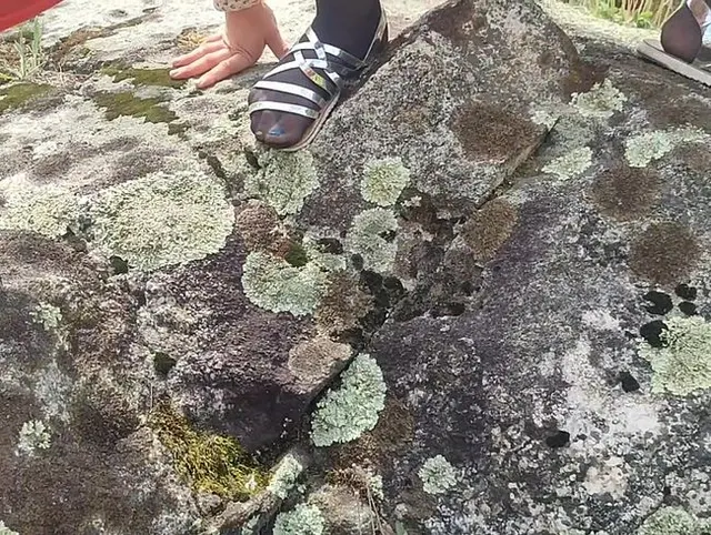 Lesben Pissing Outdoor