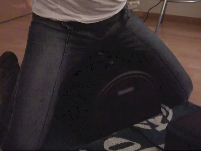 geiler Sybian Ritt in Stiefeln, Windel und Miss Sixty