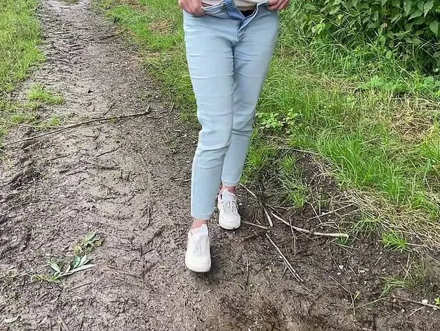 Pipi in die Pfütze part2