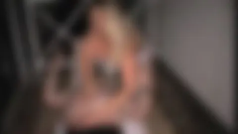 FACESITTING&VOLLGEPISST!User Peelover08 hat geil mitgemacht!