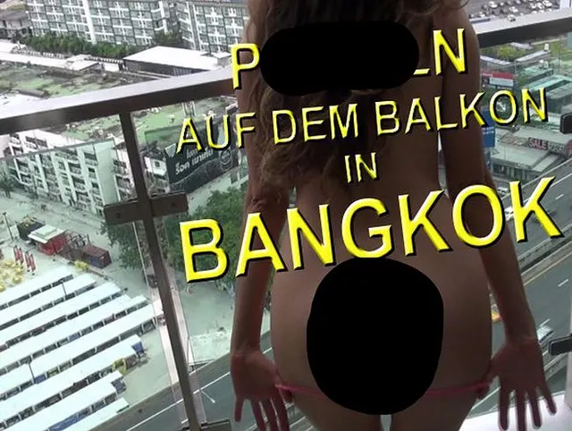 BANKOK Pinkeln auf dem balkon.