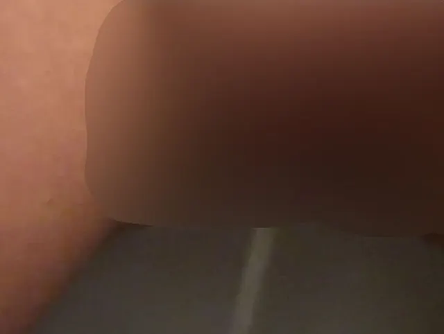 Beim Pissen gefilmt, geiler Natursekt.