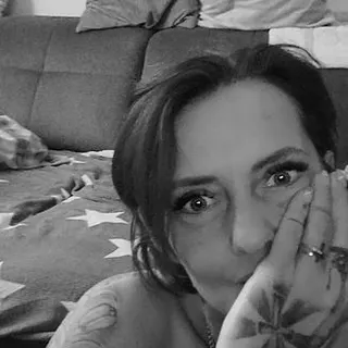 Profilbild von TattooedGirlStrapOn