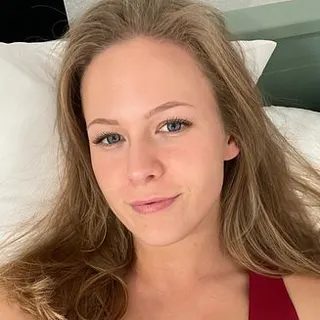 Profilbild von Julix_may